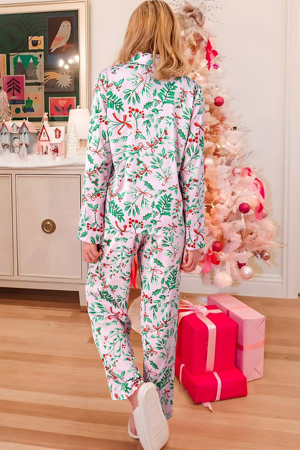 Christmas Berries Print Satin Pajama Set