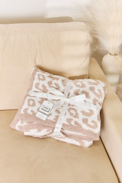 Cuddly Leopard Decorative Throw Blanket